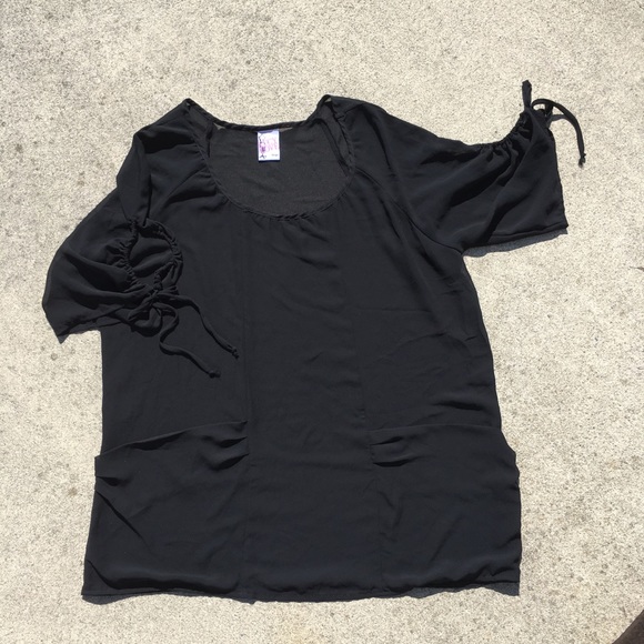 🐞 Sheer Black Coverup with Tie Detail Sleeves - Picture 2 of 8